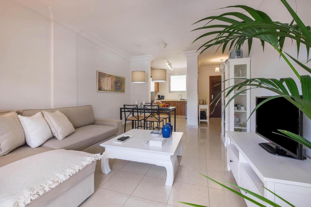Apartamento Marina アロナ エクステリア 写真